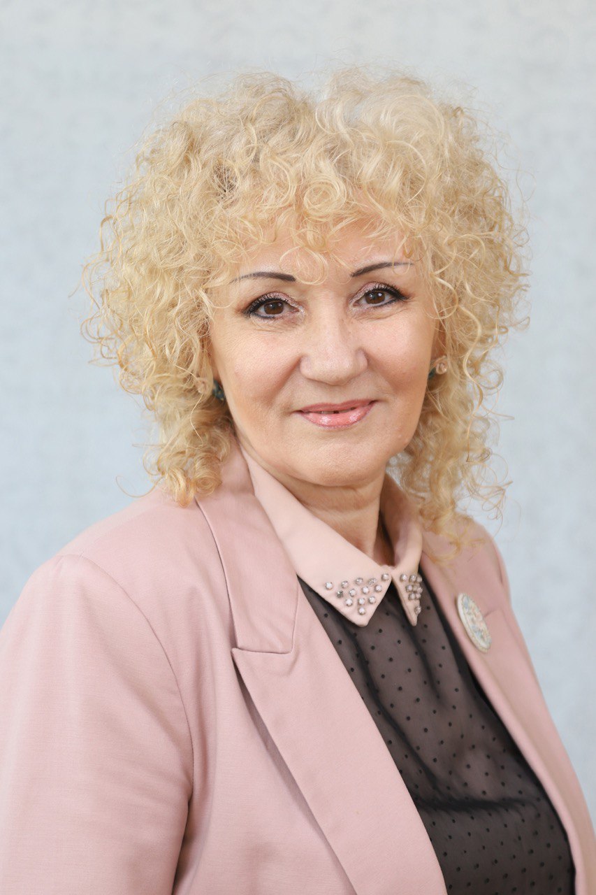 Кривченкова Раиса Аркадьевна.