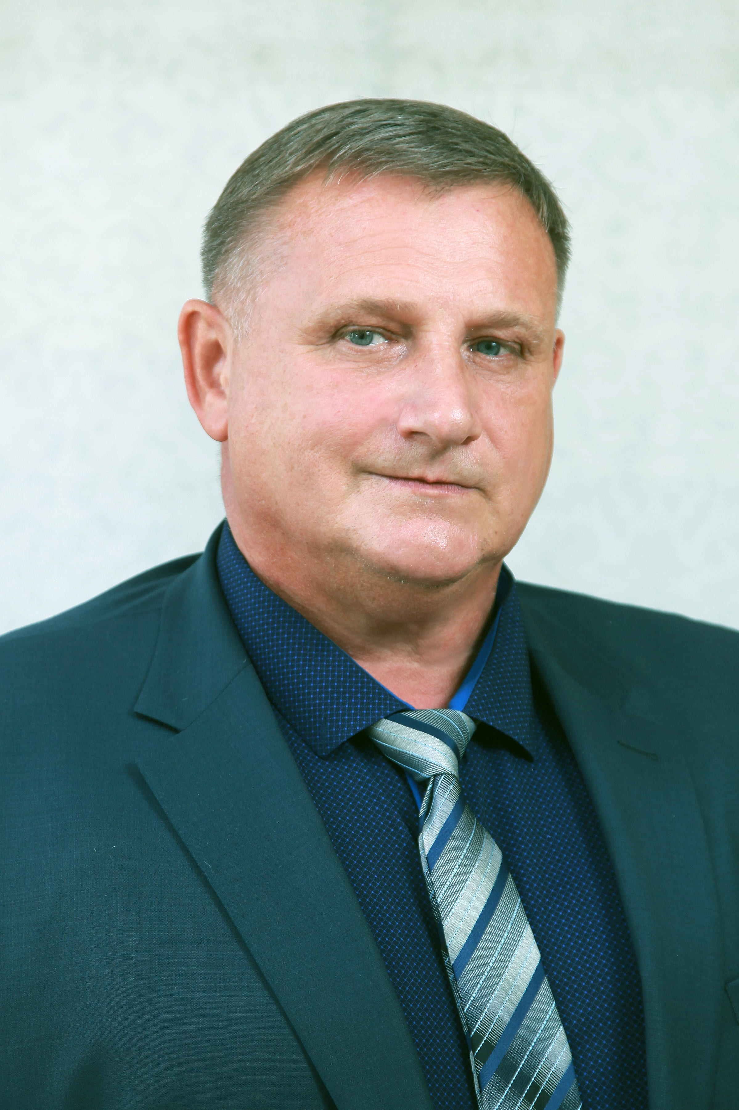 Дворянов Владимир Алексеевич.